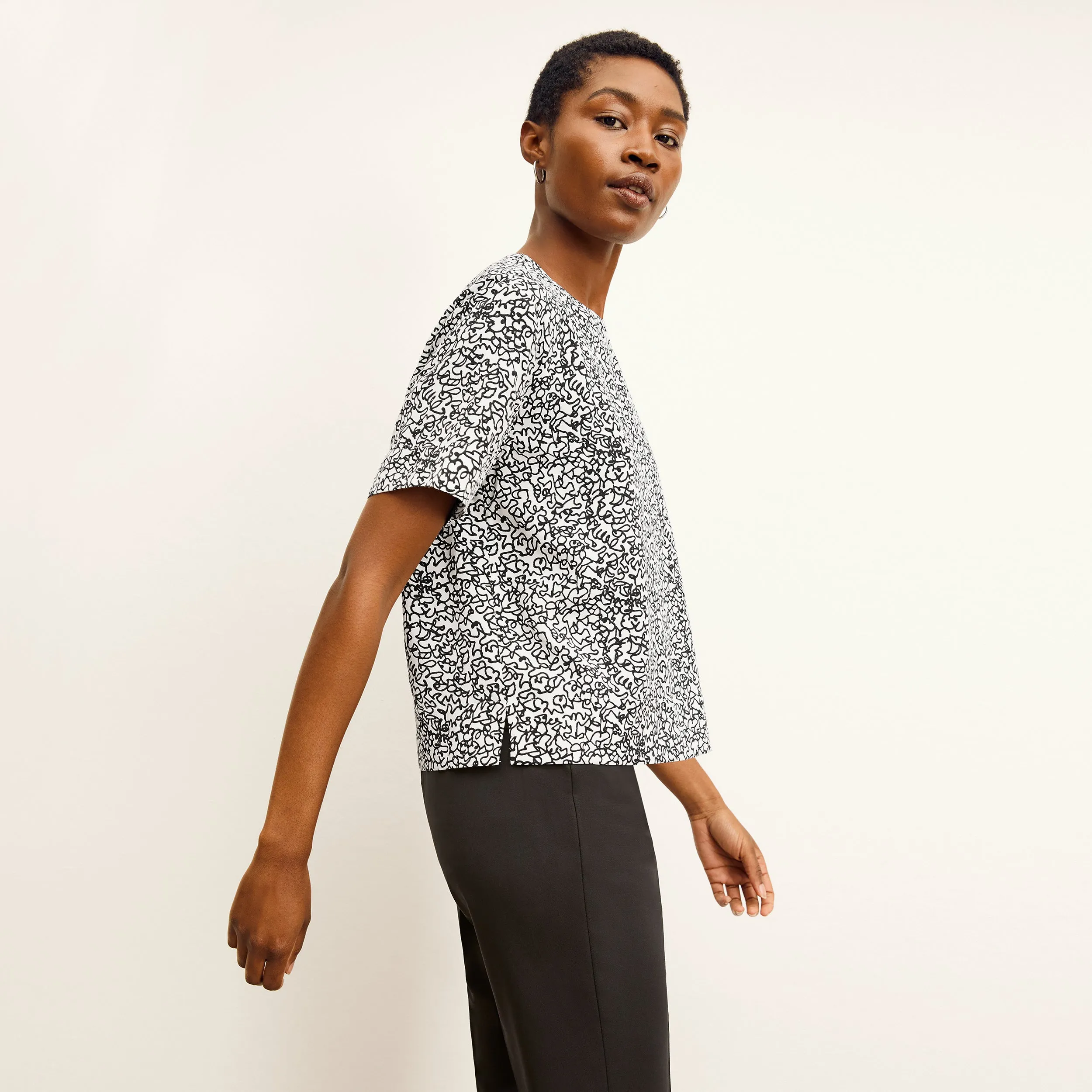Annika Tee - Washable Silk :: Scribble Print