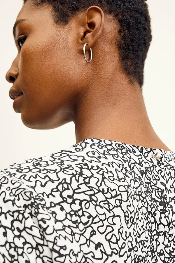Annika Tee - Washable Silk :: Scribble Print