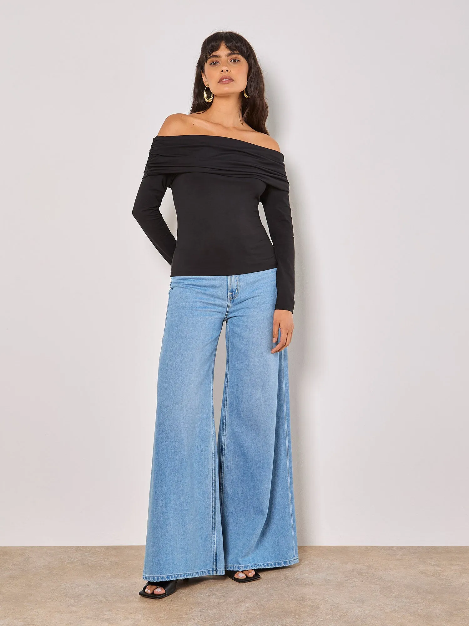 Off the Shoulder Long Sleeve