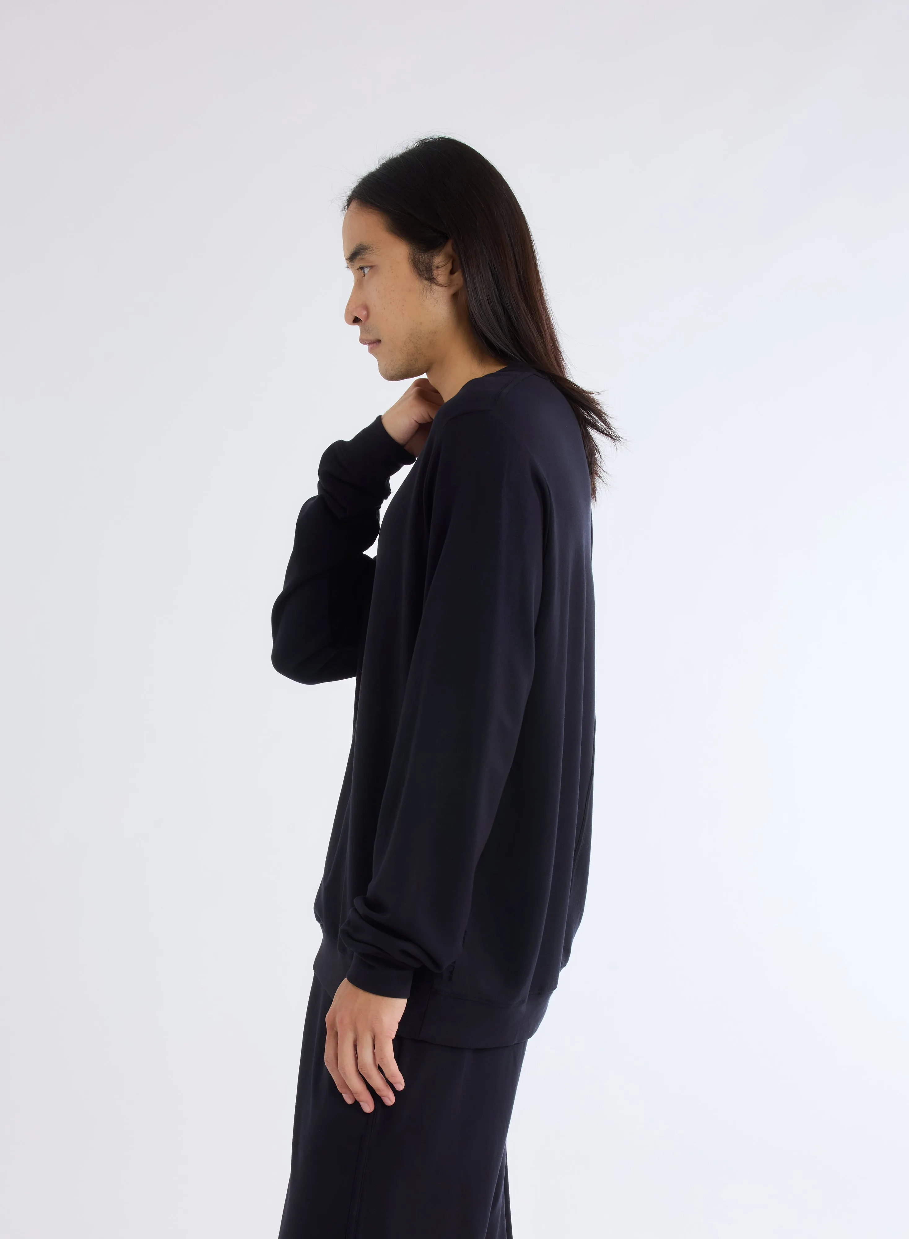 Sweat Noir Col Rond Manches Longues en Viscose et Élasthanne