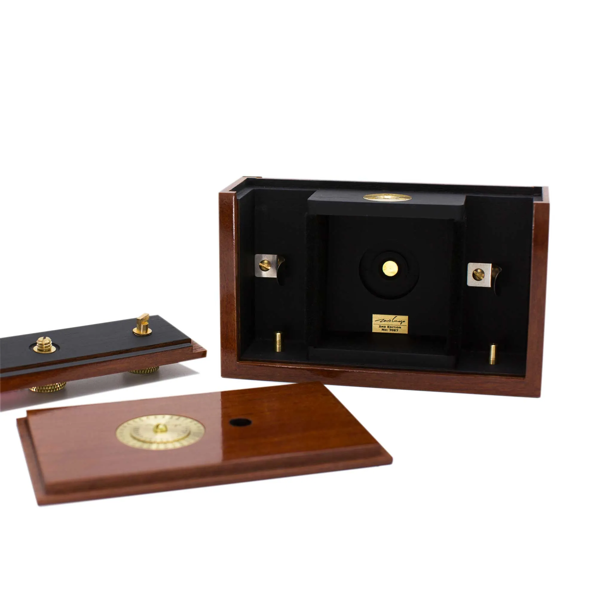 Zero Image :: Pinhole Camera